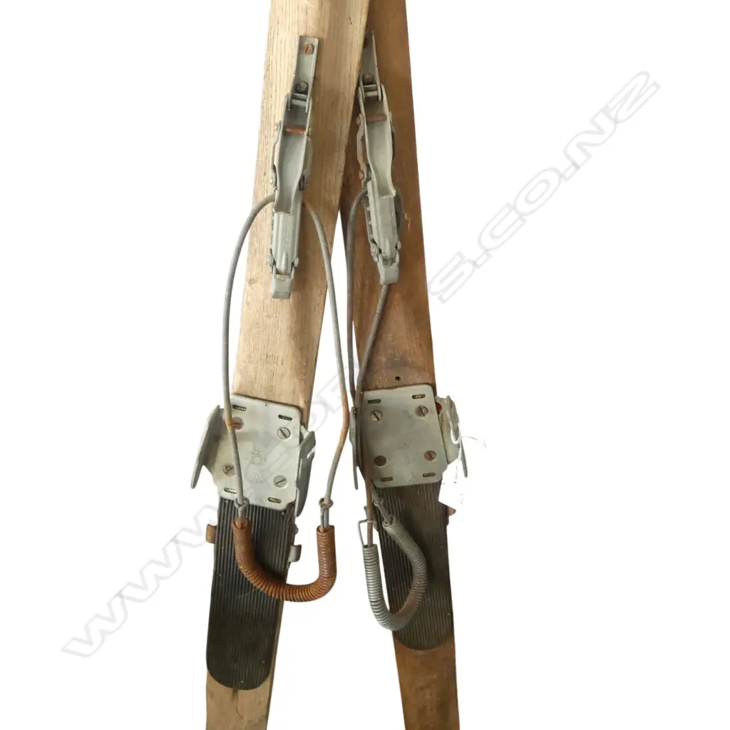 VINTAGE PAIR WOODEN SNOW SKIS with metal 'Trusetal' named bindings. L.1800mm Image 1++