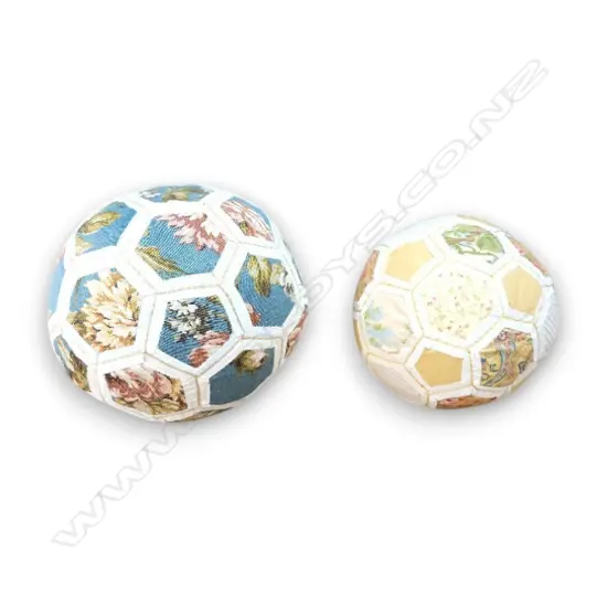 CUSTOM-MADE PATCHWORK FABRIC SOCCER BALLS 250 mm and 200 mm
