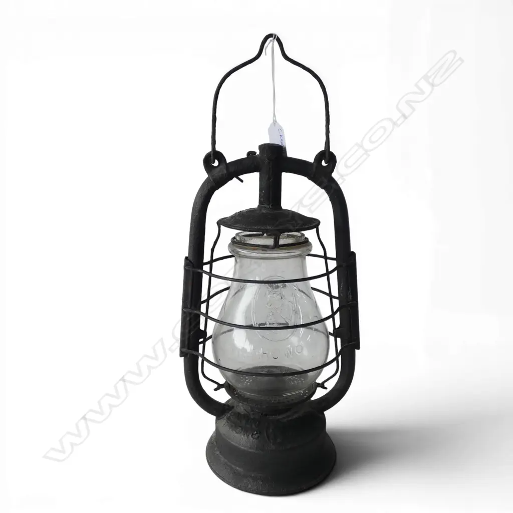 VINTAGE GERMAN 'FROWO' KEROSENE LANTERN H.330mm Image 1++