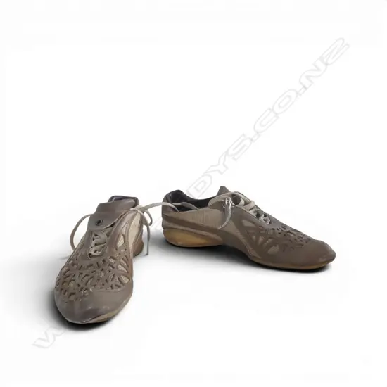 PR PUMA x ALEXANDER MCQUEEN 2006 SNEAKERS
