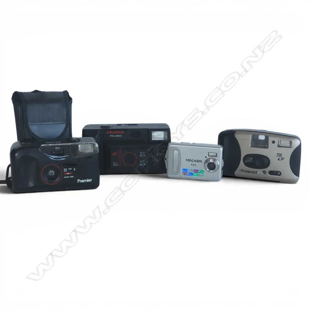 4 CAMERAS; POLAROID 2100BF, MEGXON X35, PREMIER PC-800 & PC-460 Image 1++