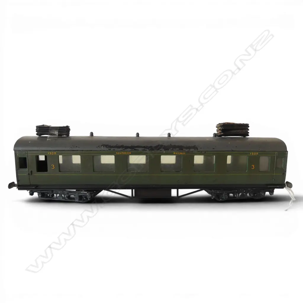 VINTAGE HORNBY '0' GAUGE SOUTHERN RAILWAY CARRIAGE 1508, L.380mm Image 1++