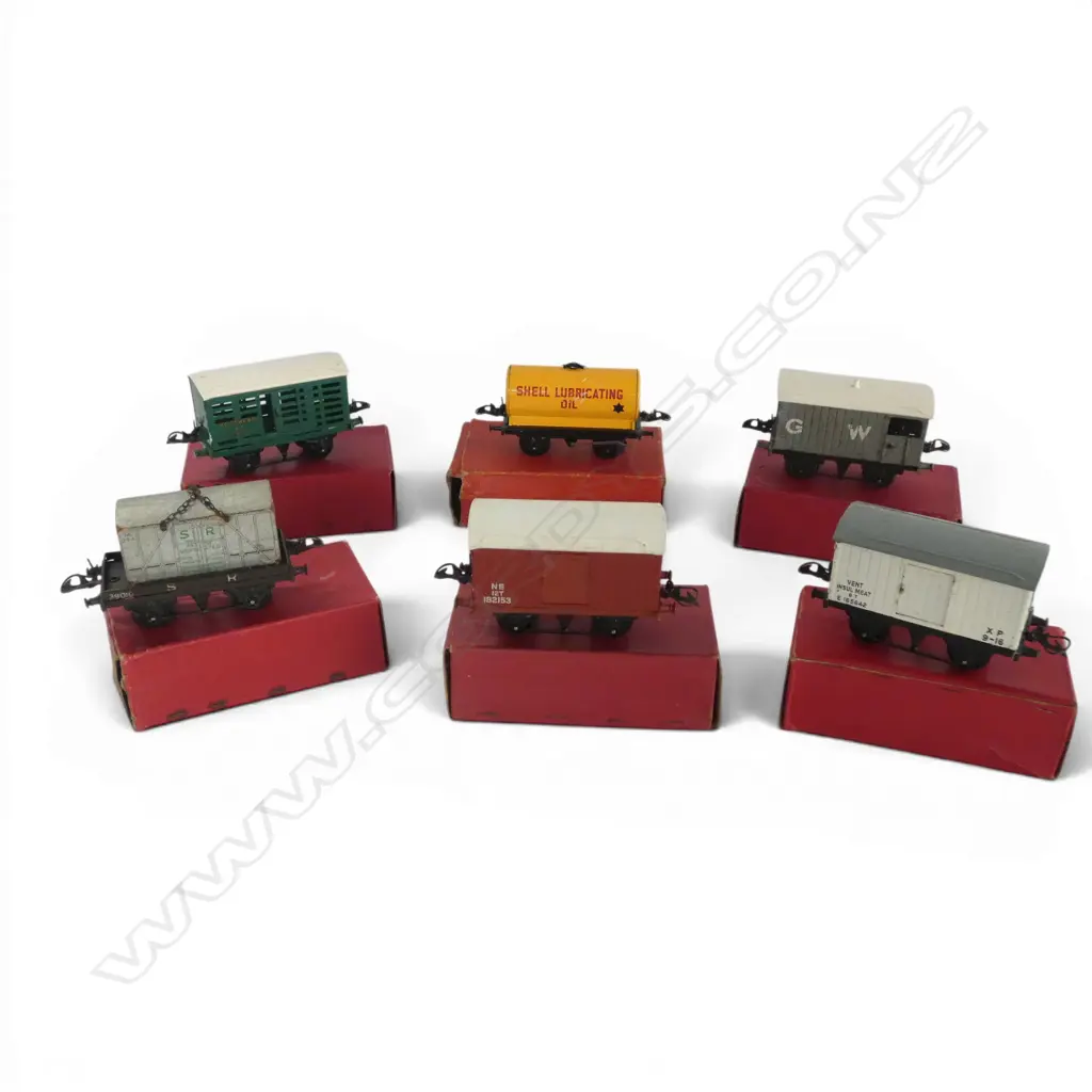 6 VINTAGE HORNBY RAILROAD '0' GAUGE RAILWAY WAGONS w ORIGINAL BOXES Image 1++