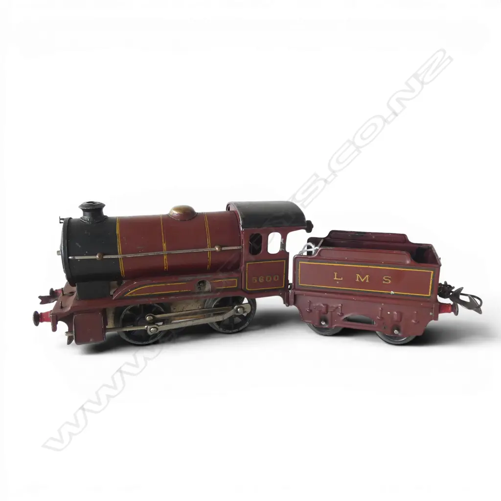 VINTAGE HORNBY MODEL RAILWAY '0' GAUGE 5600 LMS LOCOMOTIVE & TENDER, WIND-UP Image 1++