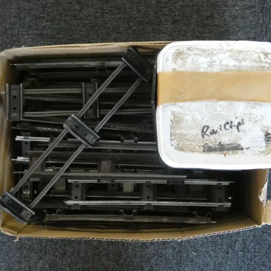 QTY HORNBY '0' GAUGE RAILWAY TRACK STRAIGHT & BRAKE TRACK  L.260mm