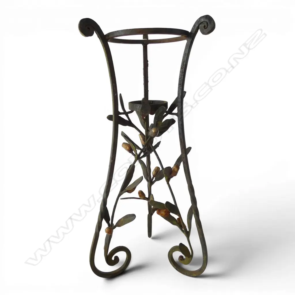 WROUGHT IRON STAND w. OLIVE BRANCH DESIGN H.690mm Image 1++