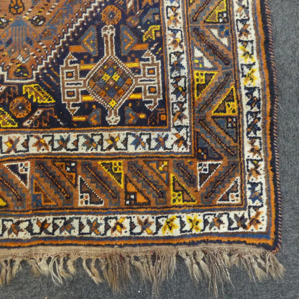 HAND KNOTTED ALL WOOL QASHQAI RUG 1600x1270mm Image 1++