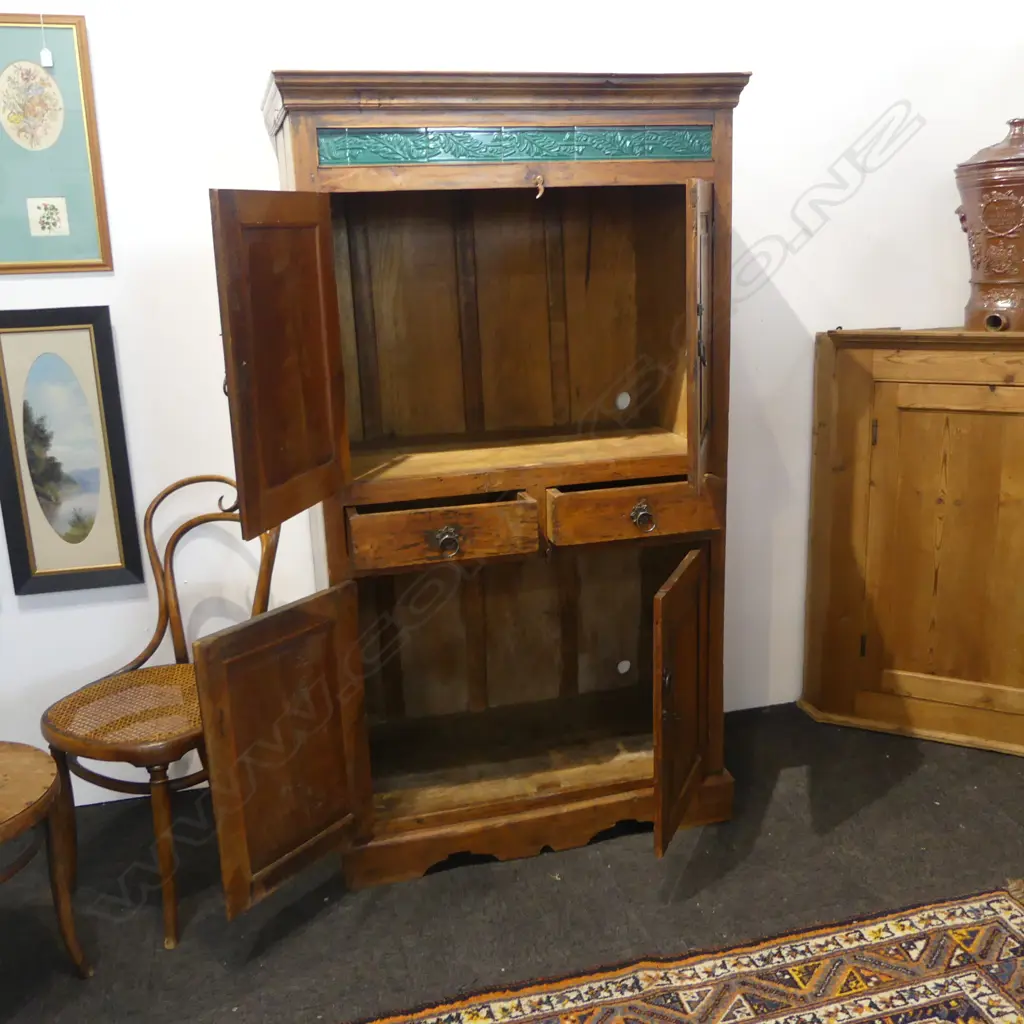 WOODEN CABINET 980x560x1730mm Image 1++