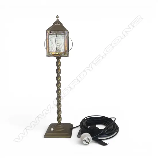 VINTAGE LANTERN STYLE TABLE LAMP H.610mm