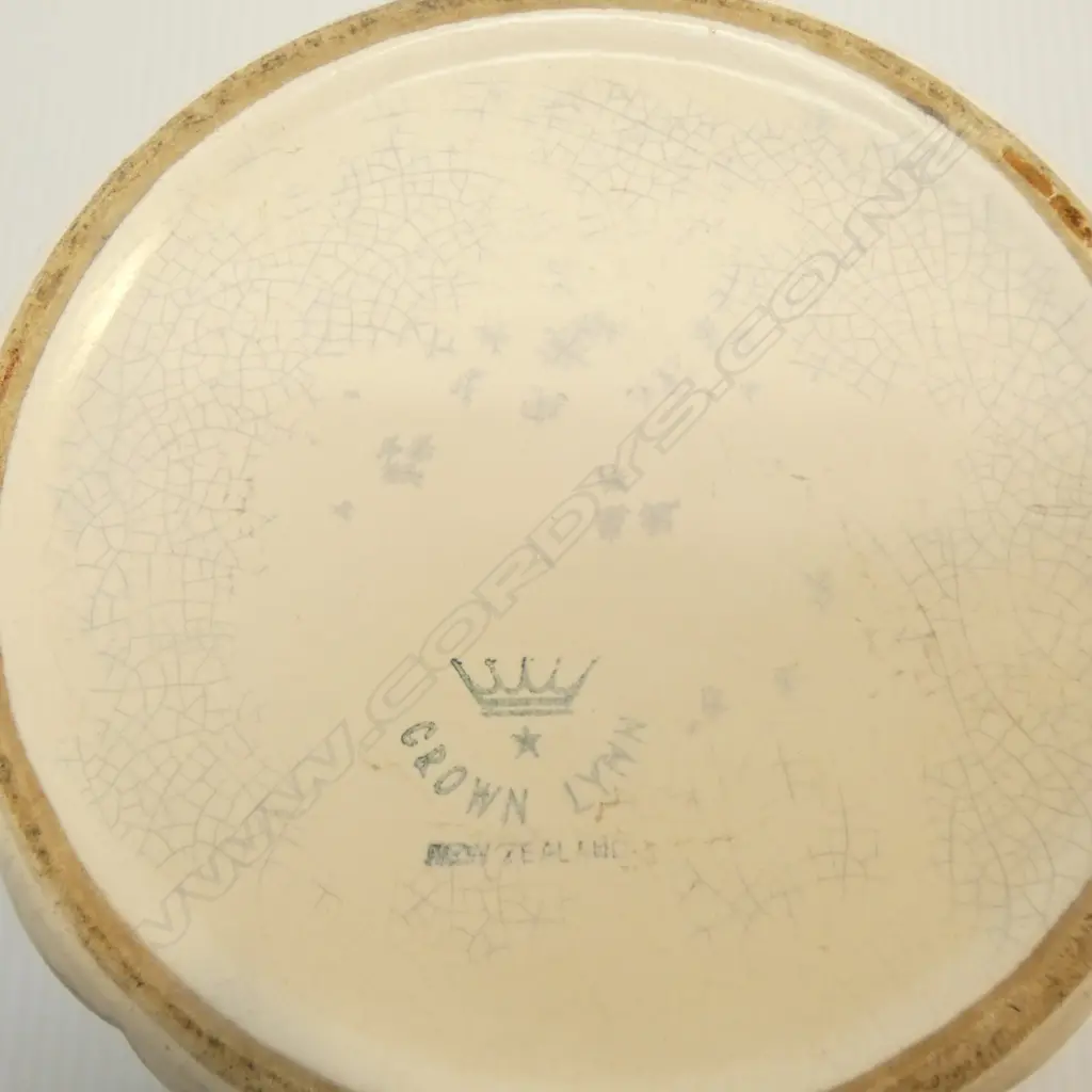 CROWN LYNN VASE #593 H.230mm Image 1++