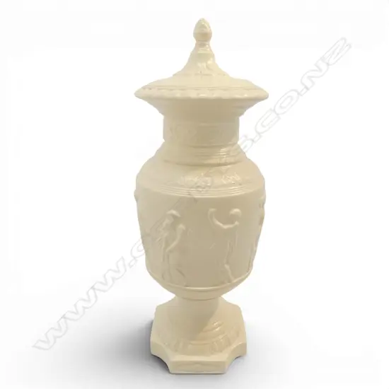 WEDGEWOOD STYLE LIDDED VASE STAMPED 'ARNELS' TO BASE H.500mm