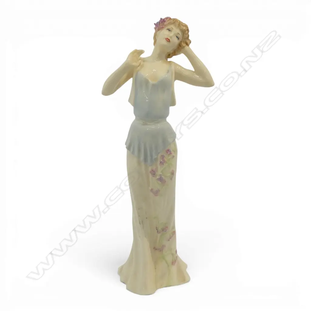 ROYAL DOULTON FIGURINE, H.320mm Image 1++