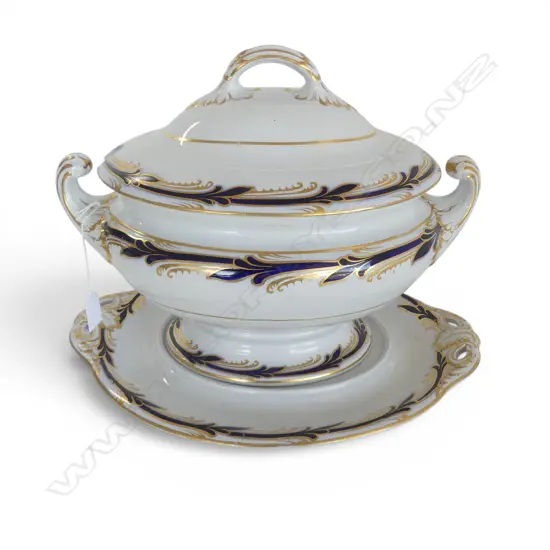 LG DAVENPORT IRONSTONE TUREEN no spoon H.310mm