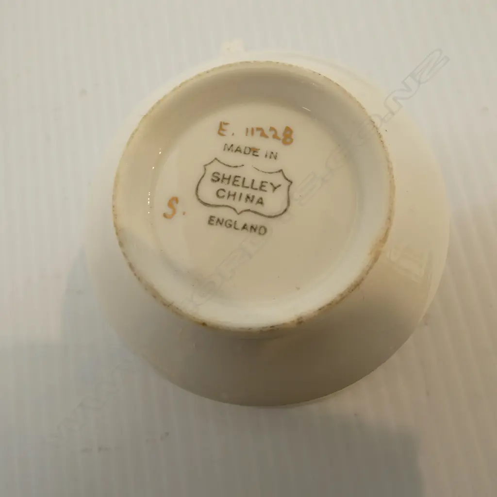 SHELLEY CHINA COFFEE POT TEAPOT 4C/SS MIXED PATS Image 1++