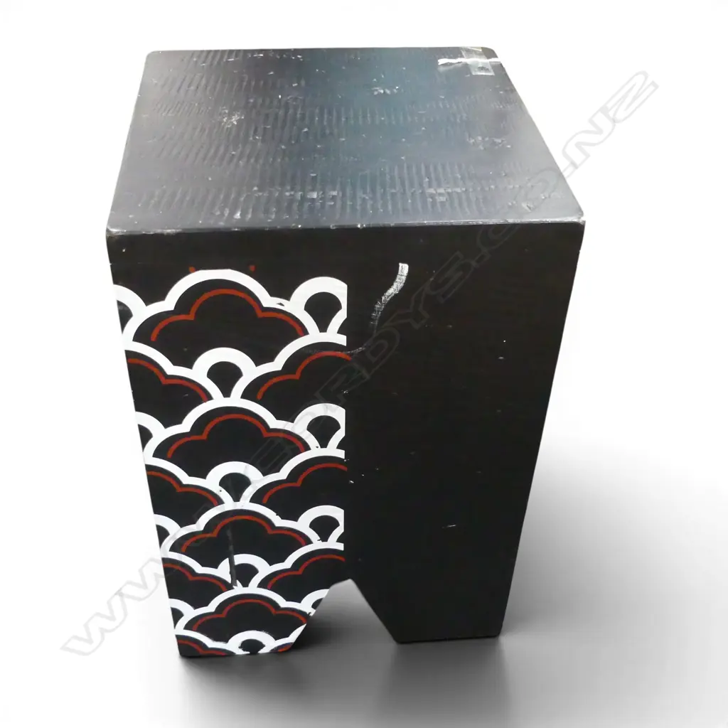 BLACK STOOL 300w x  300d X 450h mm Image 1++