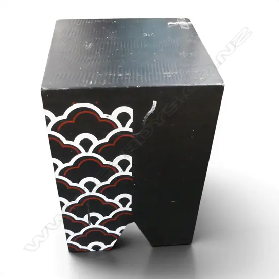 BLACK STOOL 300w x  300d X 450h mm