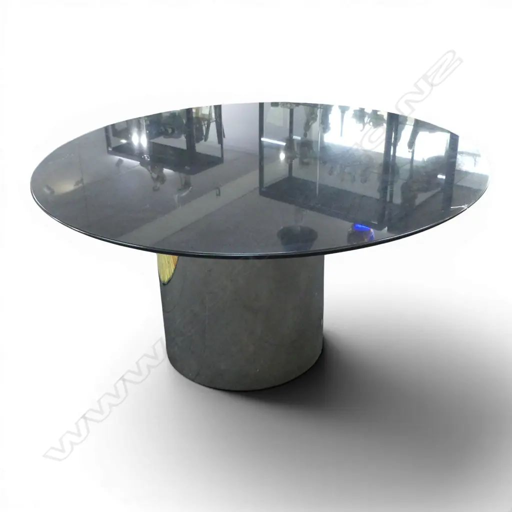 CONTEMPORARY SOUTH AFRICAN BLACK GRANITE DINING TABLE. Dia.1490mm Image 1++
