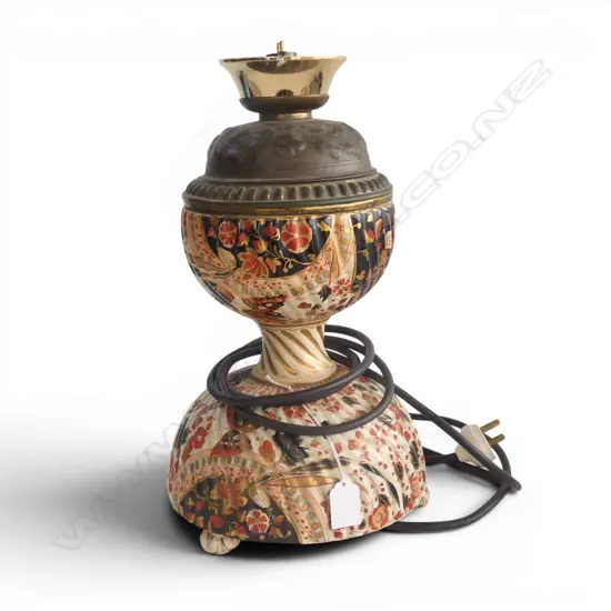 VINTAGE PORCELAIN IMARI TABLE LAMP fitting missing H.380mm