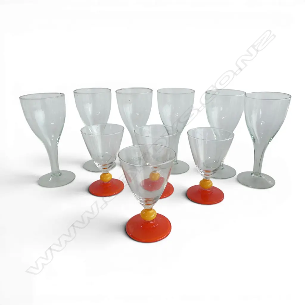10 DRINKING GLASSES; 6 HOLLOW STEMS H.170mm, 4 OTHER H.120mm Image 1++