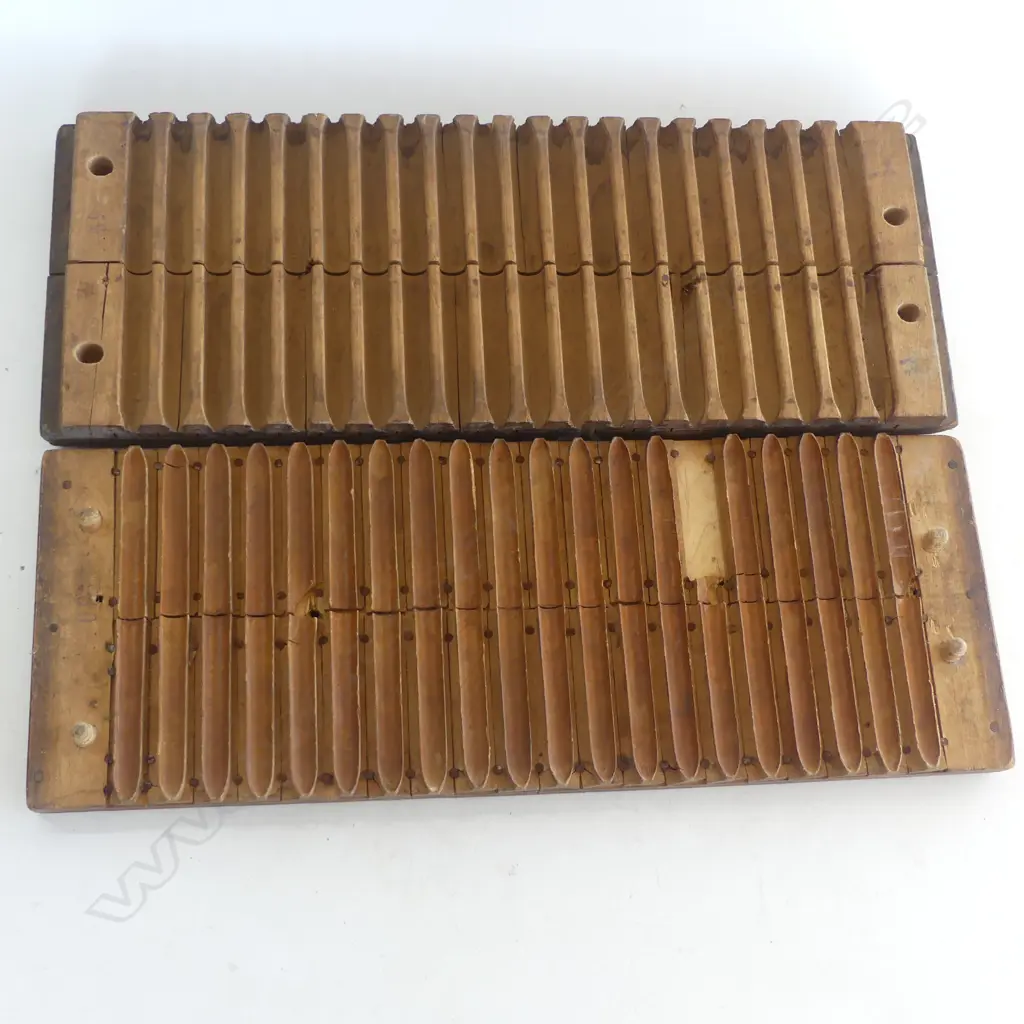 LARGE OLD WOODEN 2 PIECE CIGAR MOLD for forty cigars. L.560mm  Image 1++
