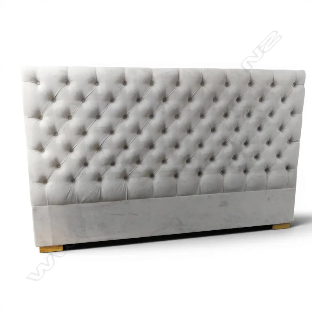 BUTTONED UPHOLSTERED BED HEAD 1200x1900mm Image 1++