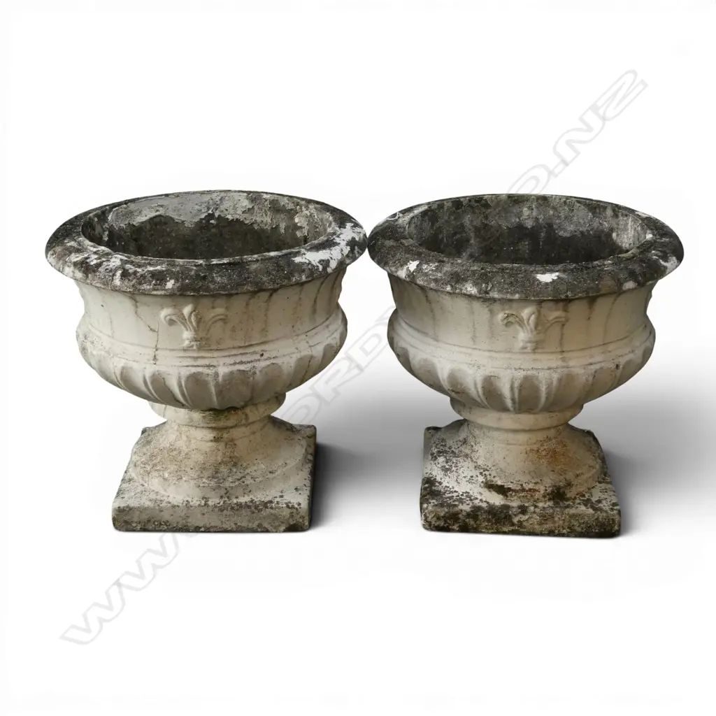 PR VINTAGE OUTDOOR CONCRETE GARDEN PLANTERS DIA370 H360MM Image 1++