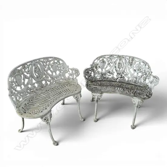 PR VINTAGE ORNATE CAST ALLUMINIUM OUTDOOR LOVE SEATS L880MM H760MM