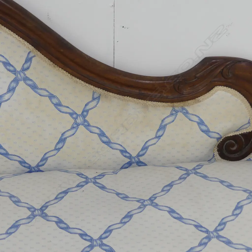 CHAISE LOUNGE  Image 1++