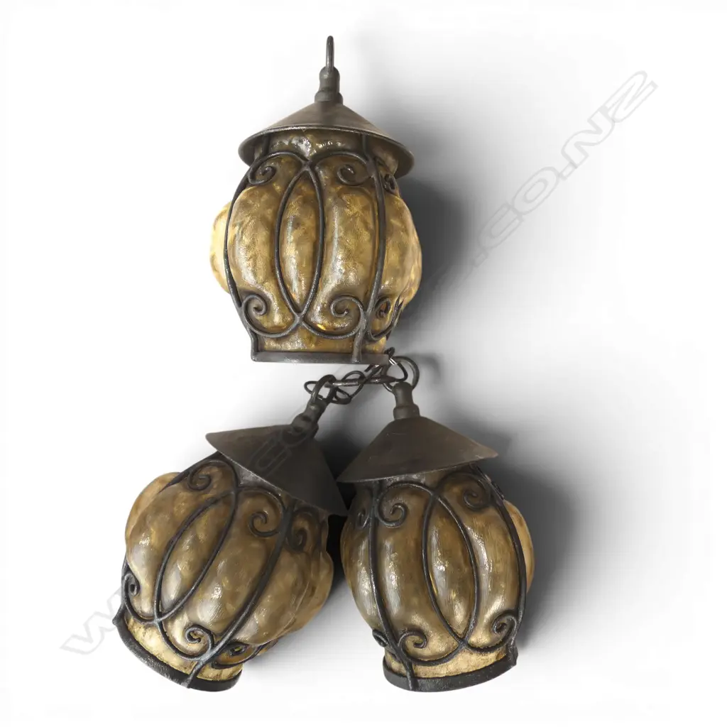 SET OF 3 MODERN ANTIQUE STYLE CAGED GLASS PENDANT SHADES H.210mm Image 1++