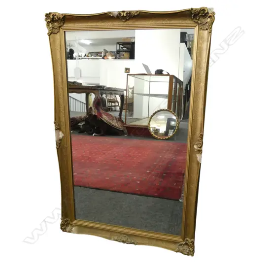 MIRROR w. GOLD FRAME, AF 860x560mm