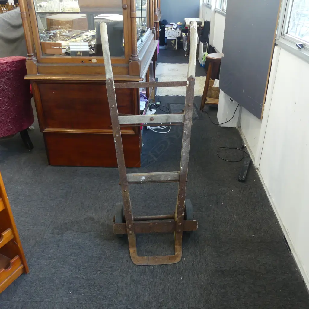VINTAGE SACK TROLLEY H.1170mm Image 1++