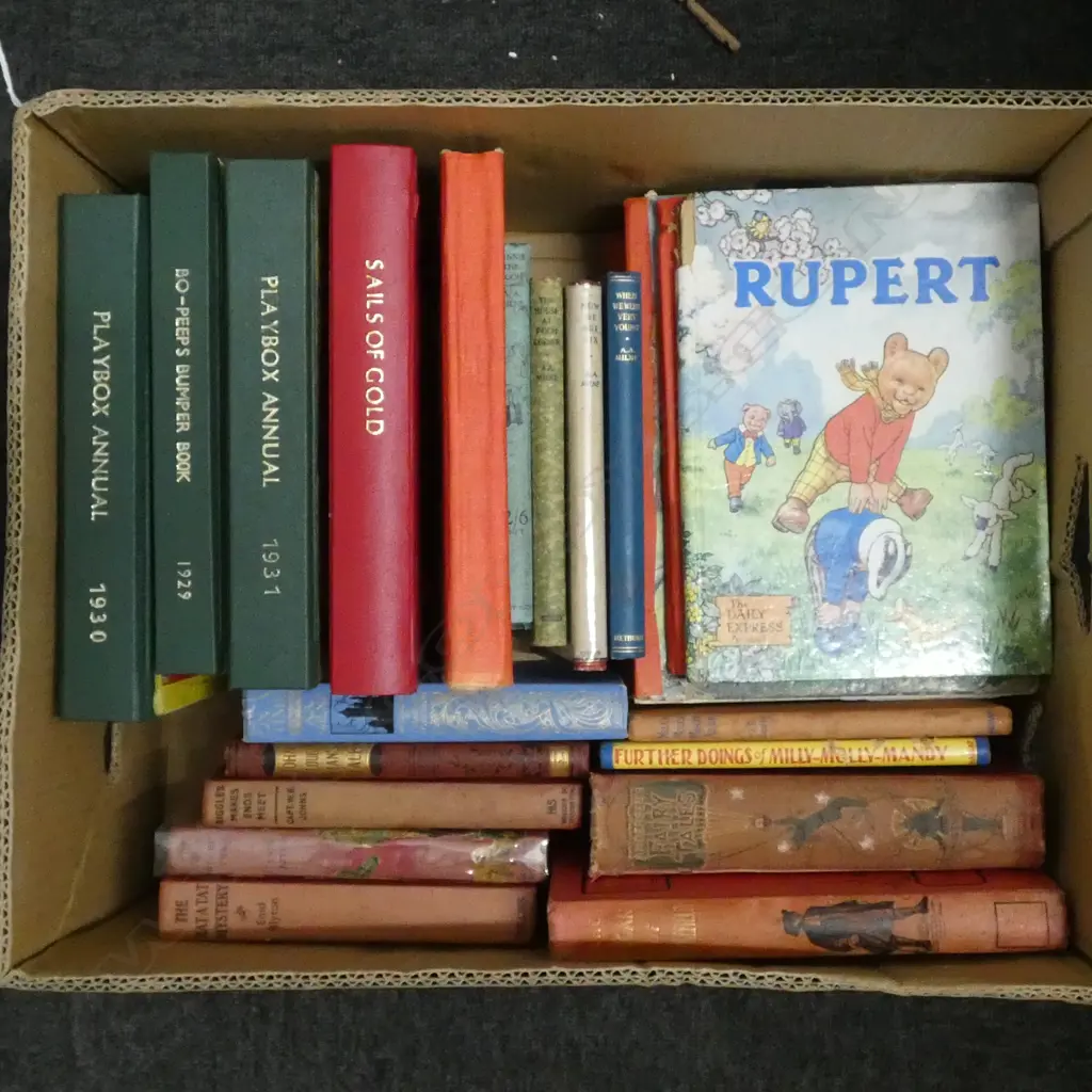VINTAGE CHILDRENS BOOKS Image 1++