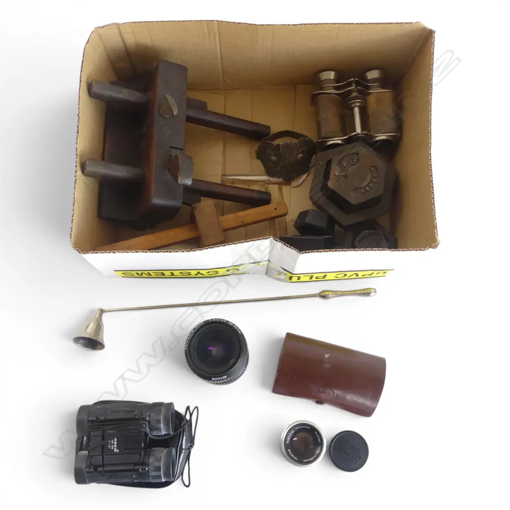 ASST. COLLECTABLES; SCALE WEIGHTS, CAMERA LENSES, etc Image 1++