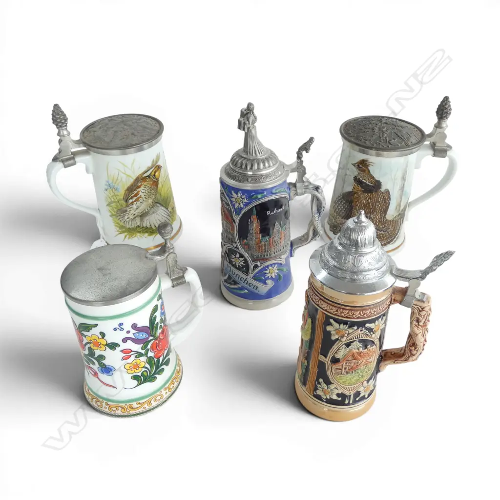 5 LIDDED PORCLAIN BEER STEINS H260MM TALLEST Image 1++