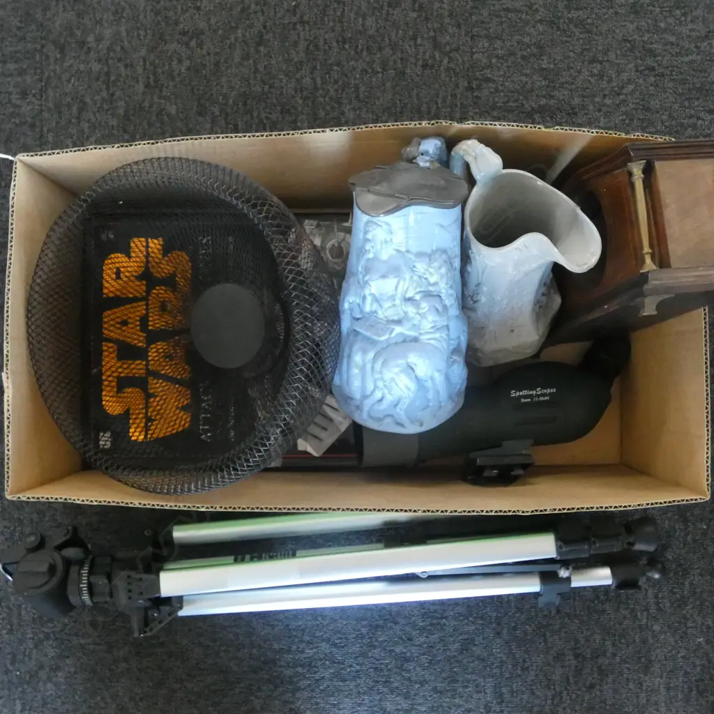 JIEHE SPOTTING SCOPE & TRIPOD, 2 ANTIQUE JUGS, MANTEL CLOCK (CASE ONLY), STAR WARS BOOKS, SALAD BOWL Image 1++