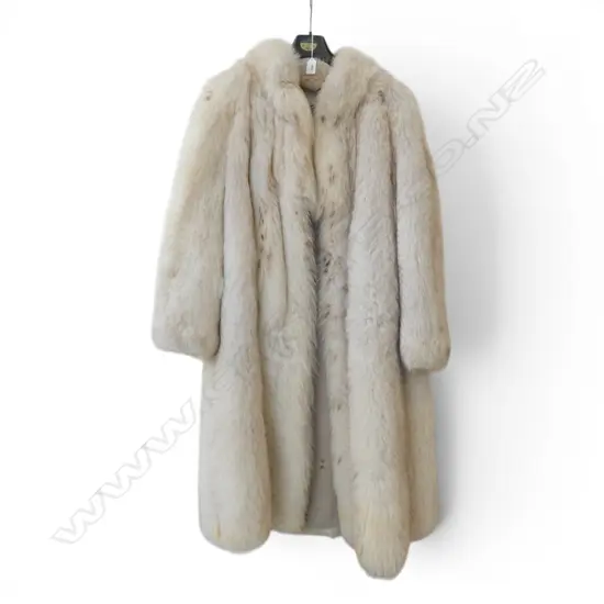 FULL LENGTH LYNX FUR COAT SIZE 10 / 12