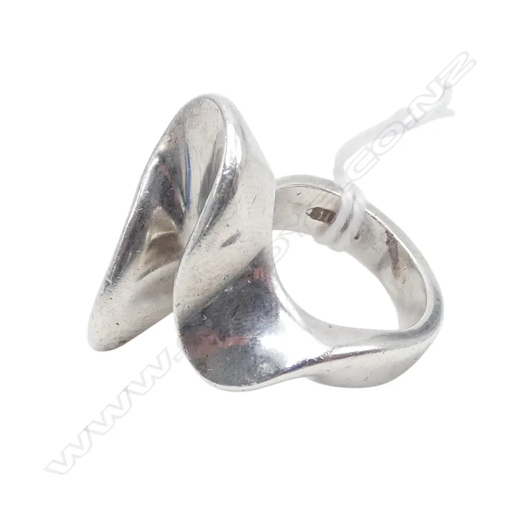 STG SILVER MODERNIST RING 19.69gms SIZE M Image 1++