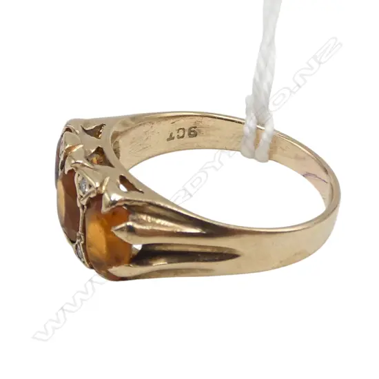 9ct GOLD & 3 STONE CITRINE RING with 4 small diamonds. Size Q. 4.25gms