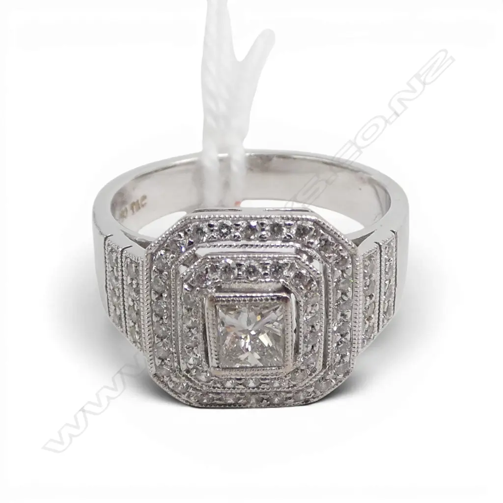 14ct white GOLD MULTI DIAMOND RING princess cut diamond + 2 encircling rows + shoulder diamonds 5.7gms size K Image 1++