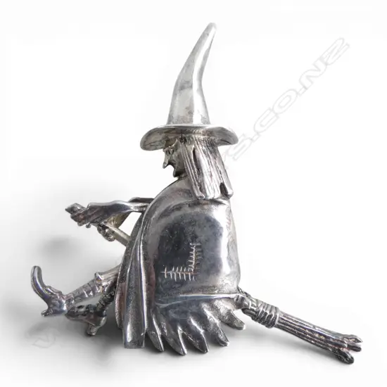 STG SILVER WITCH & BROOM BROOCH 21.63gms
