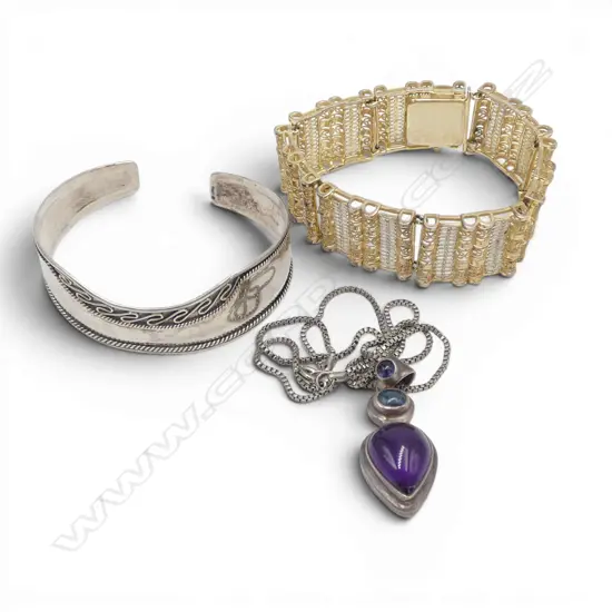 3 STG SILVER JEWELLERY ITEMS: amethyst pendant necklace + gilt bracelet + cuff with wire detail. 48gms