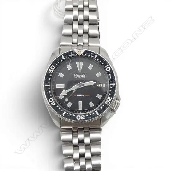 SEIKO AUTOMATIC GENT'S DIVER'S WATCH 150METERS. 
