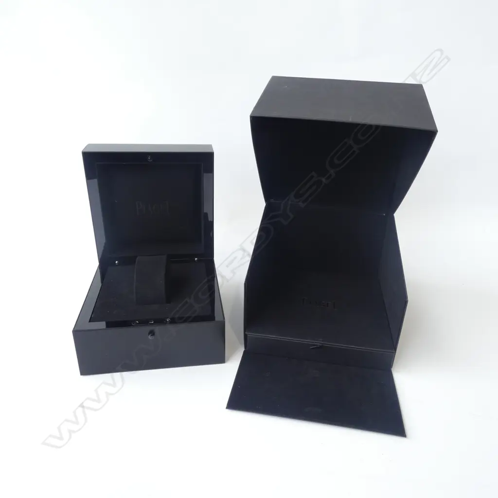 PIAGET WATCH BOX (BOX ONLY) W.180mm Image 1++
