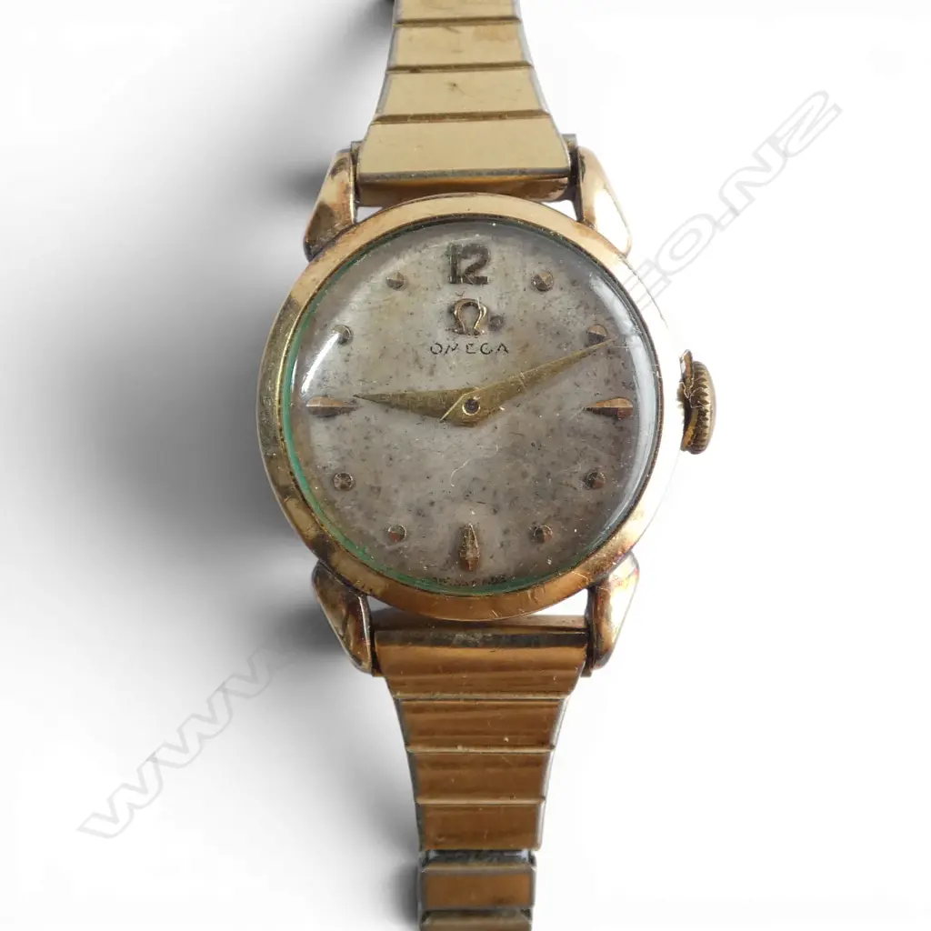 VINTAGE OMEGA LADIES WRISTWATCH w. extra strap  Image 1++