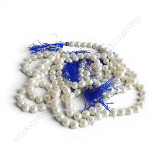 5 FAUX PEARL STANDS w. TASSEL ENDS L.400mm