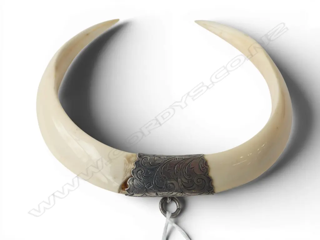 STG SILVER & TUSK W.140mm FAULTS Image 1++