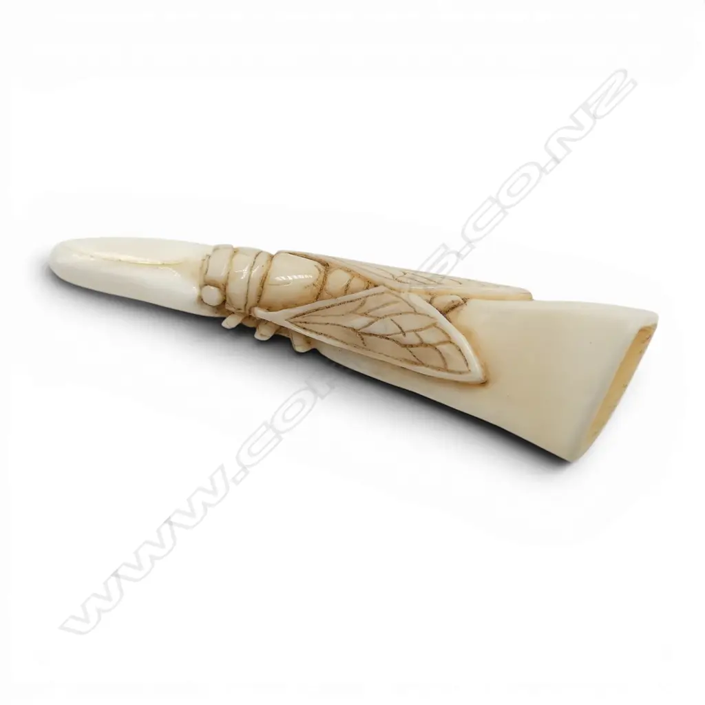 Fumio Noguchi (JAPANESE/NZ) finely CARVED WILD PIG TUSK CICADA NETSUKE. L.55mm With detailed card Image 1++