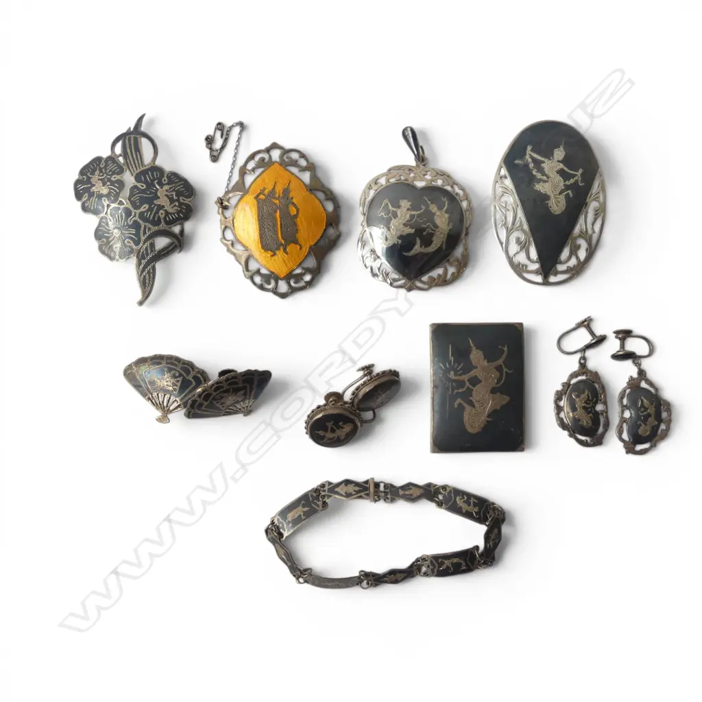 ASST THAI .925 SIL JEWELLERY W. 79G Image 1++