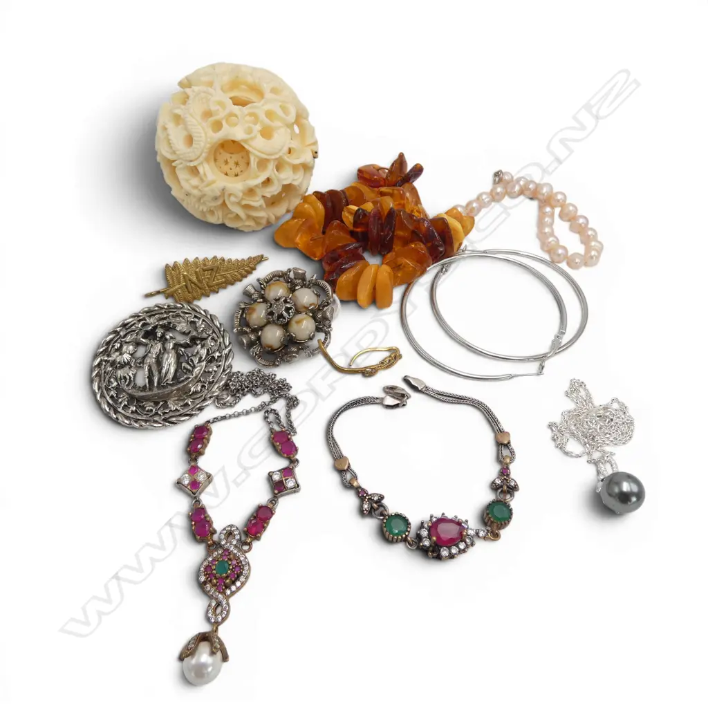 ASST. MAINLY COSTUME JEWELLERY: MALCOLM GRAY brooch + amber nugget bracelet + resin puzzle ball +  pearl bracelet Image 1++