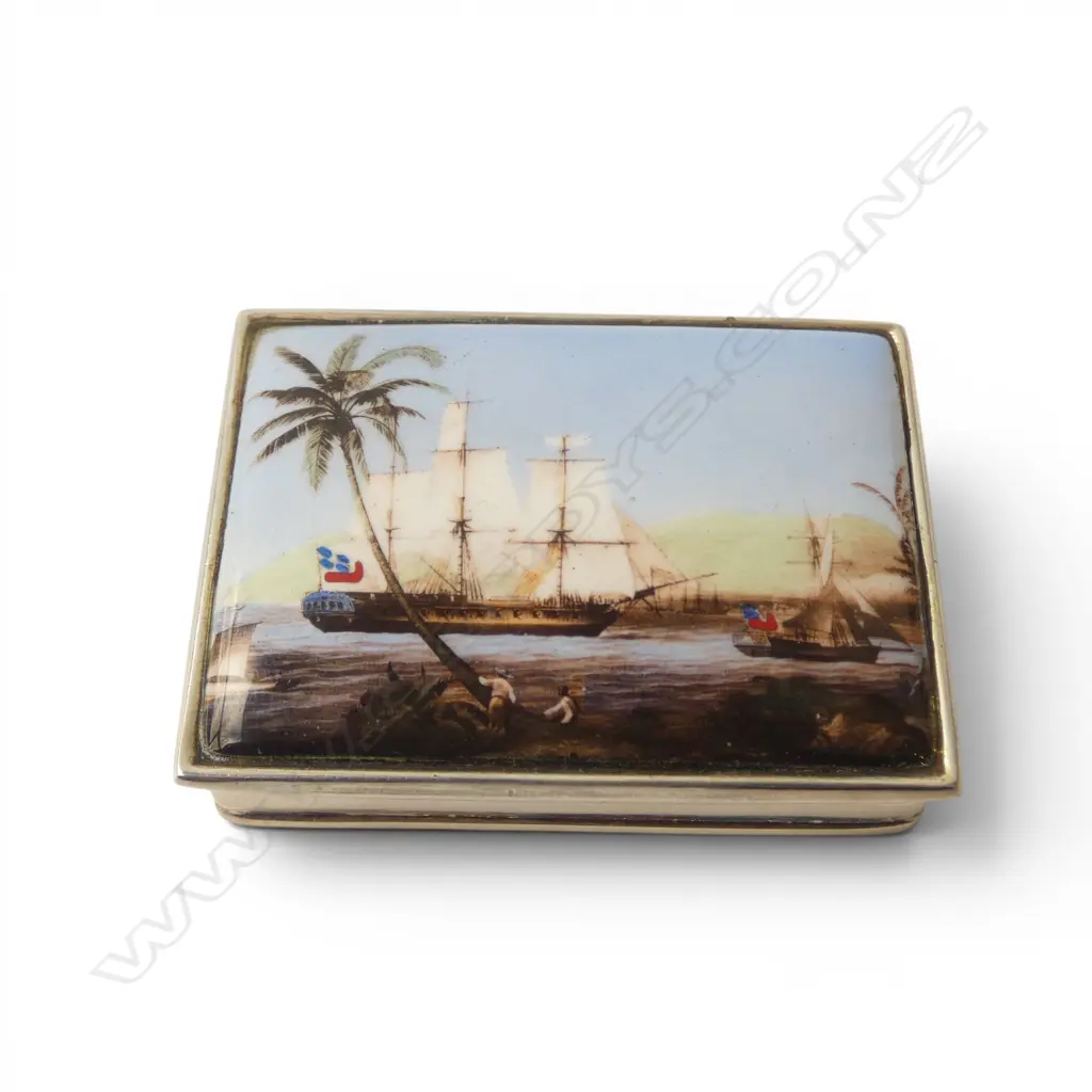 STG SILVER PILL BOX enamel naval scene W.55mm Image 1++